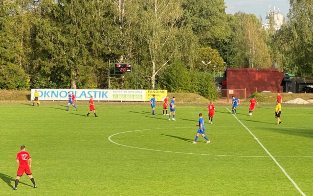 8. liga Béčko vyhrálo odložené víkendové utkání