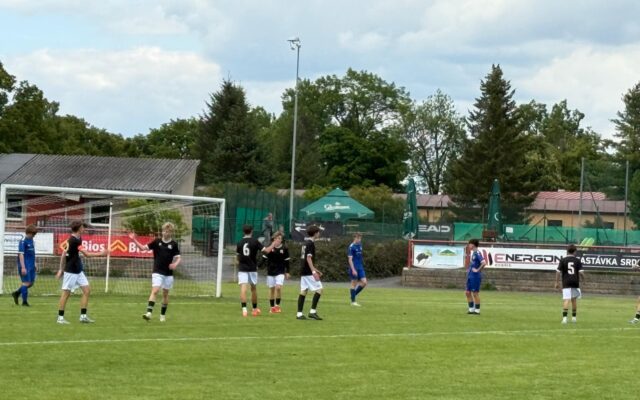 U17 - Nervózní začátek, pak střelecké hody
