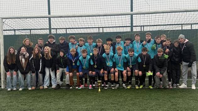 Žáci 2. ZŠ Dobříš postoupili do celorepublikového finále Poháru FAČR druhých stupňů základních škol.