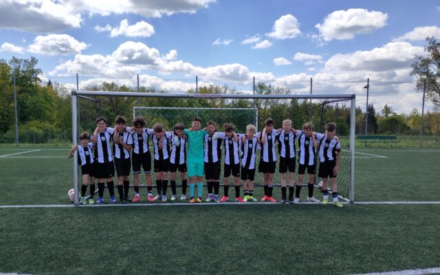 U13 - Bod  s vedoucím mužstvem tabulky